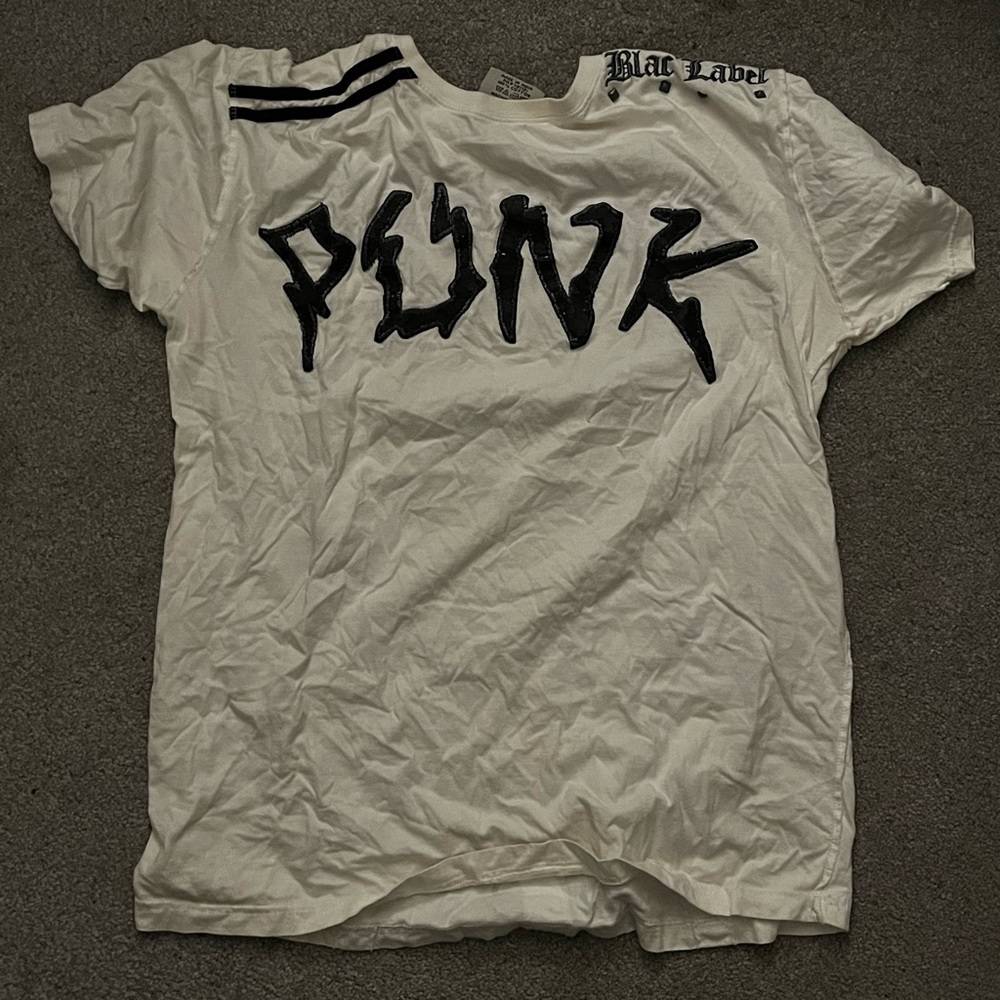 Punk tee